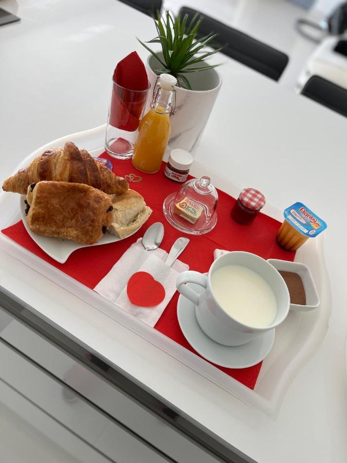 Love Room Avec Spa Privatif Le Rove Buitenkant foto